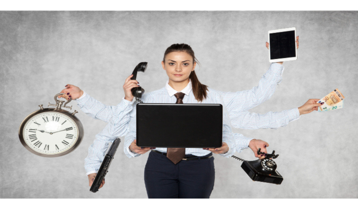 Outsourcing in Qatar that Helps You Hire the Most Eligible Personal Assistant